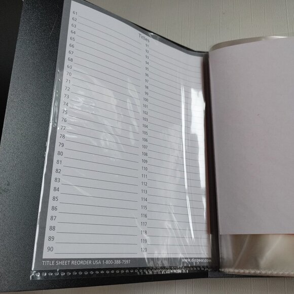 VINTAGE DISCGEAR FOLDER Literature Album BRAND NEW With Title List and S… - Picture 7 of 8